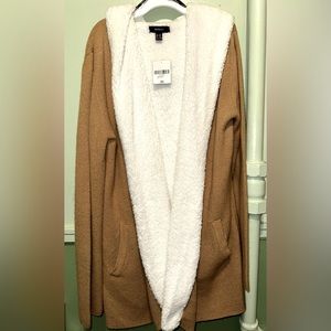 Forever 21 Sweater Cardigan/LS Camel/Creme